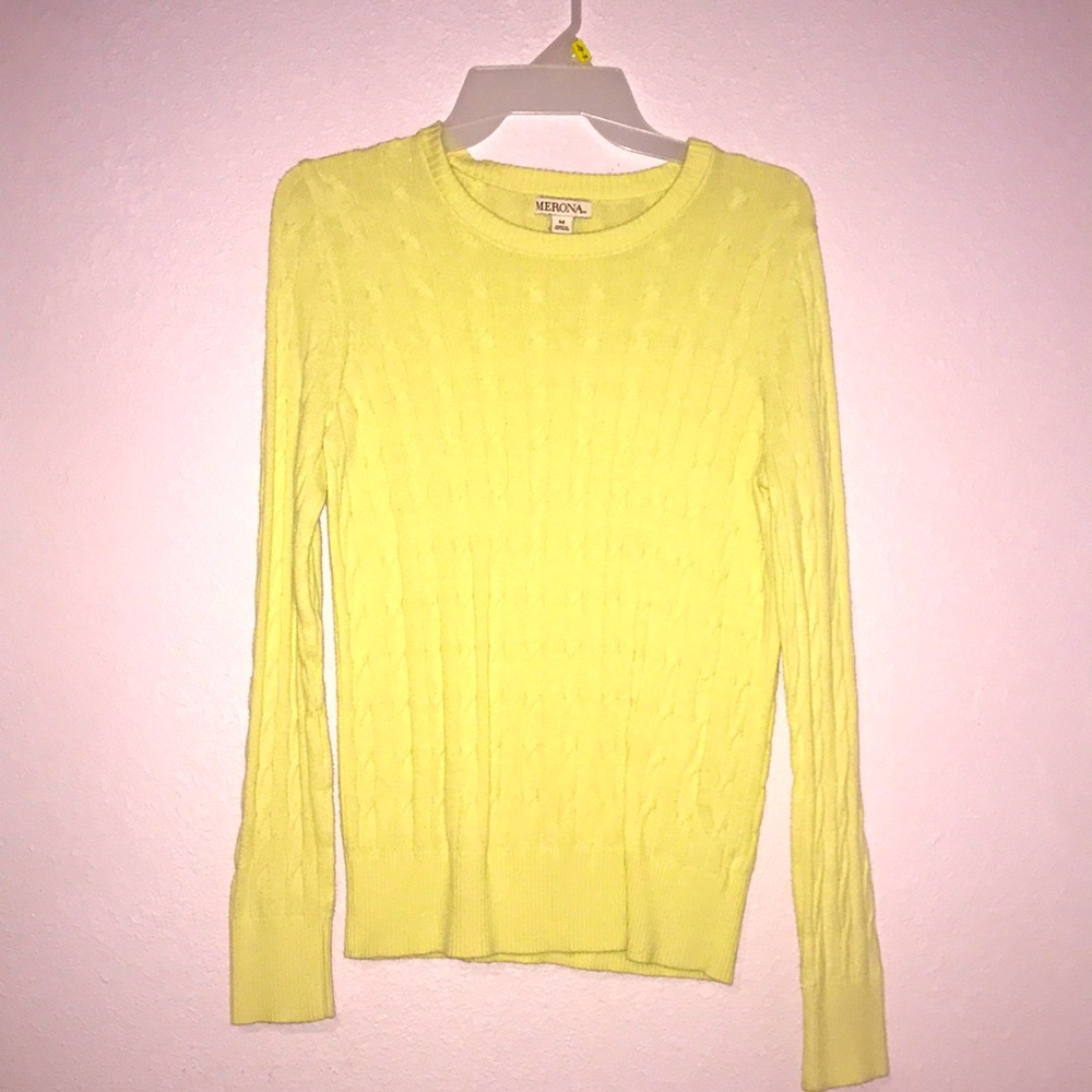 Simple Yellow long sleeve shirt